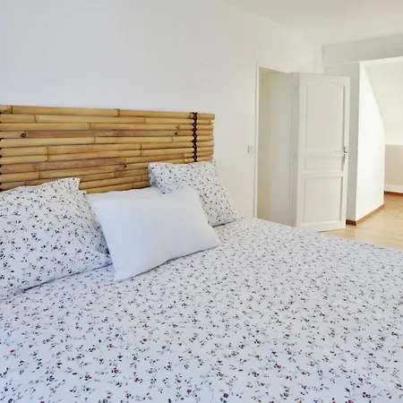 Maison Chaleureuse A Ferolles-Attilly